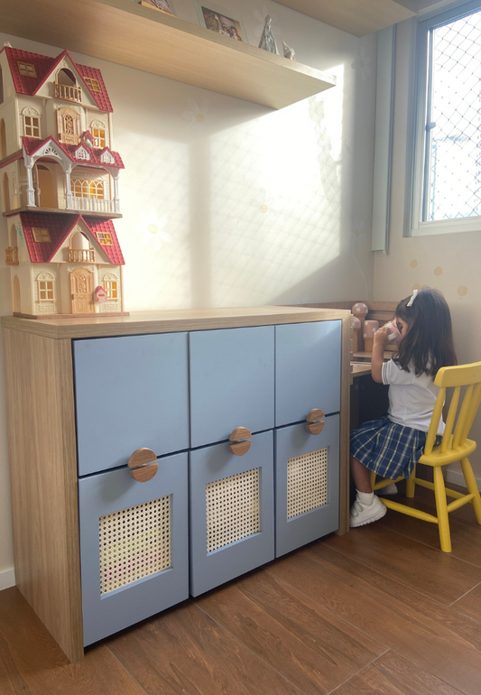 Estante/Organizador com Gavetas e Caixas de Brinquedos