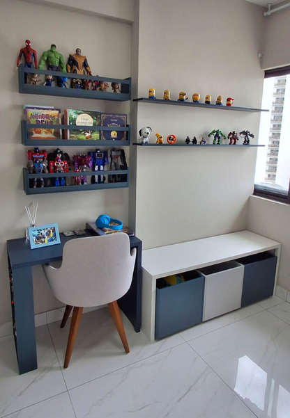 Kit Quarto Infantil – Mesa de Estudos, Caixas de Brinquedos, Nichos e Prateleiras