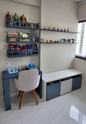 Kit Quarto Infantil – Mesa de Estudos, Caixas de Brinquedos, Nichos e Prateleiras