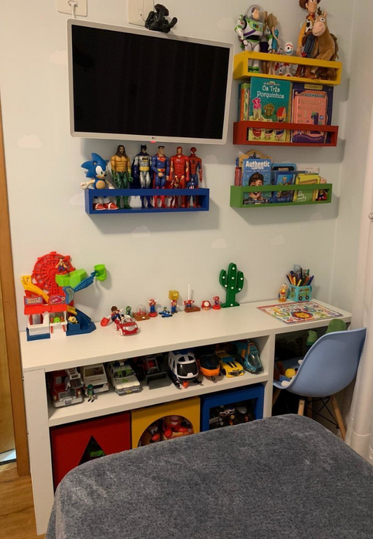 Mesa de Estudos com Organizador de Brinquedos