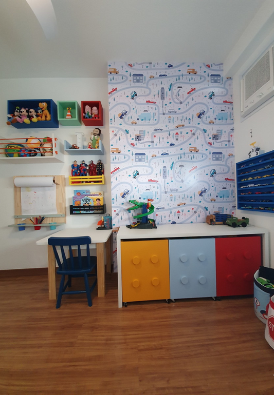 Kit Quarto Infantil – Mesa de Estudos, Caixas de Brinquedos, Nichos e Prateleiras