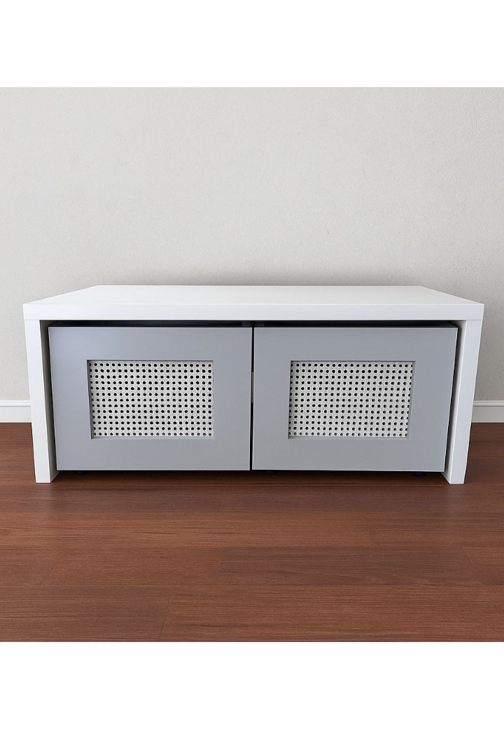 Organizador/Mesa com Caixas de Brinquedos